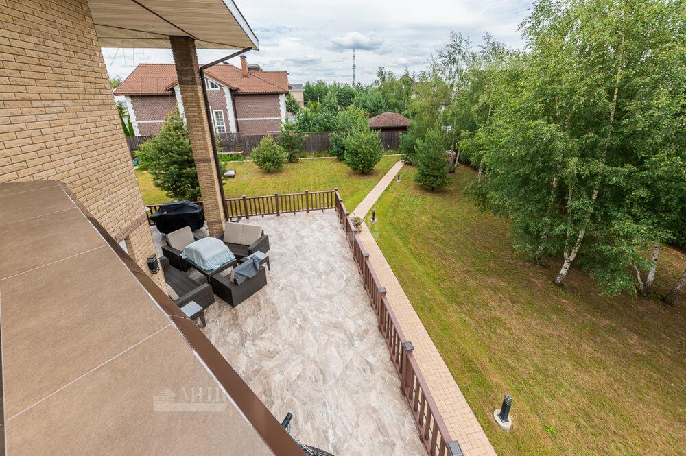 2-этажный коттедж 520 м² с отделкой