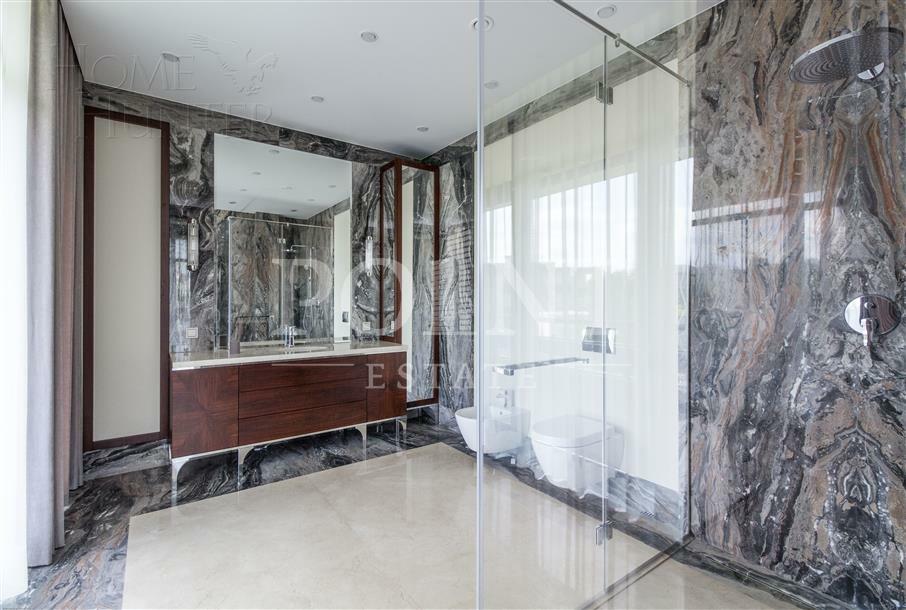 2-этажный коттедж 967.94 м² с отделкой