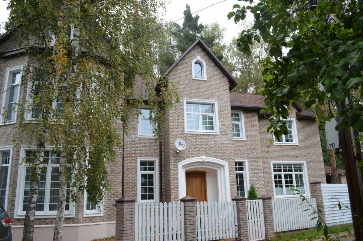 2-этажный коттедж 435 м² с отделкой