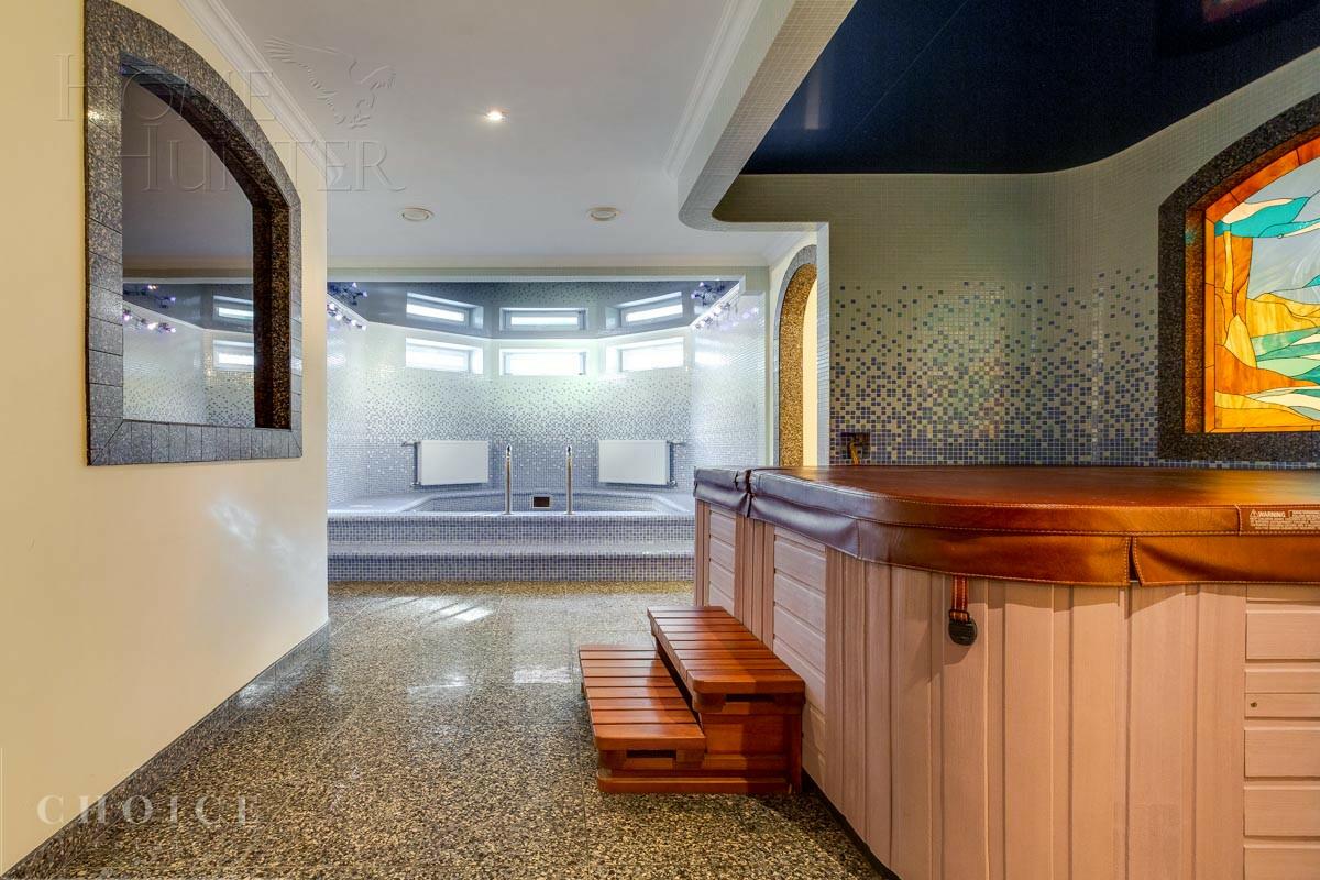 2-этажный коттедж 800 м² с отделкой