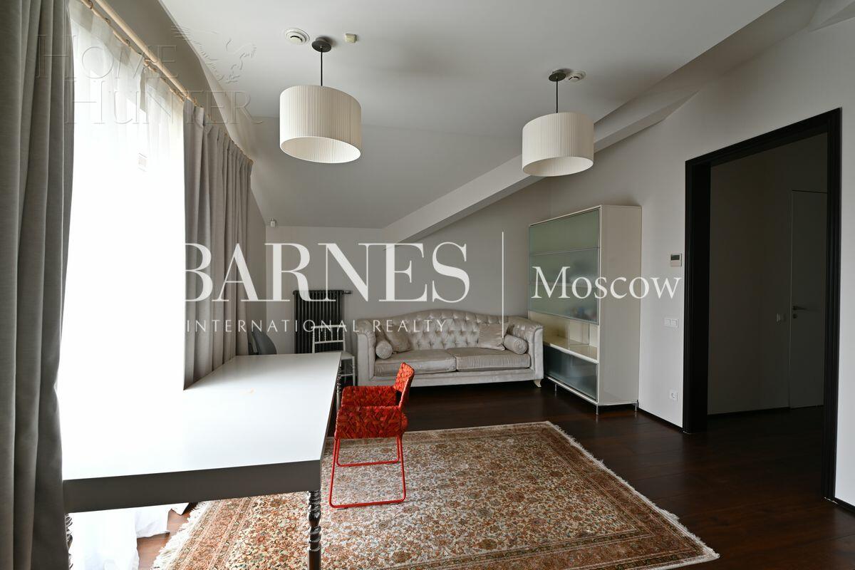 2-этажный коттедж 637 м² с отделкой