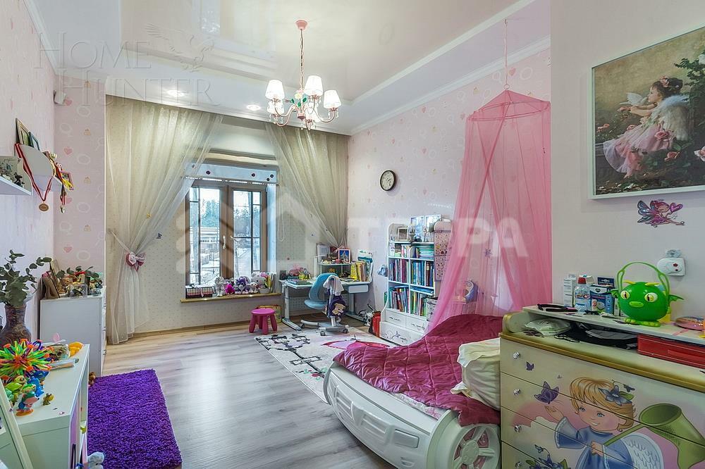 2-этажный коттедж 1 100 м² с отделкой