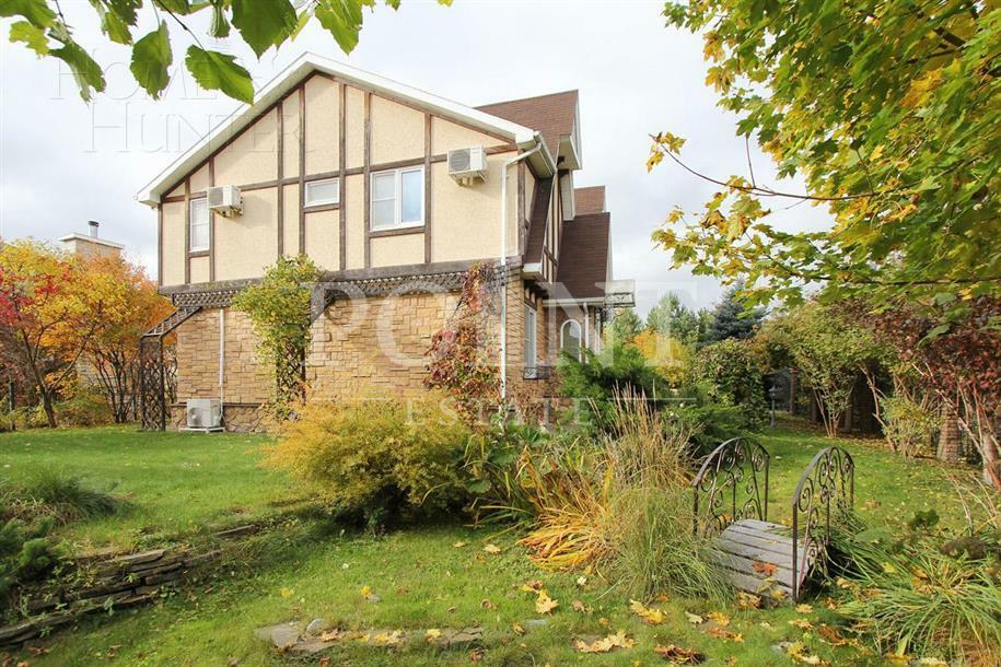 2-этажный коттедж 300 м² с отделкой