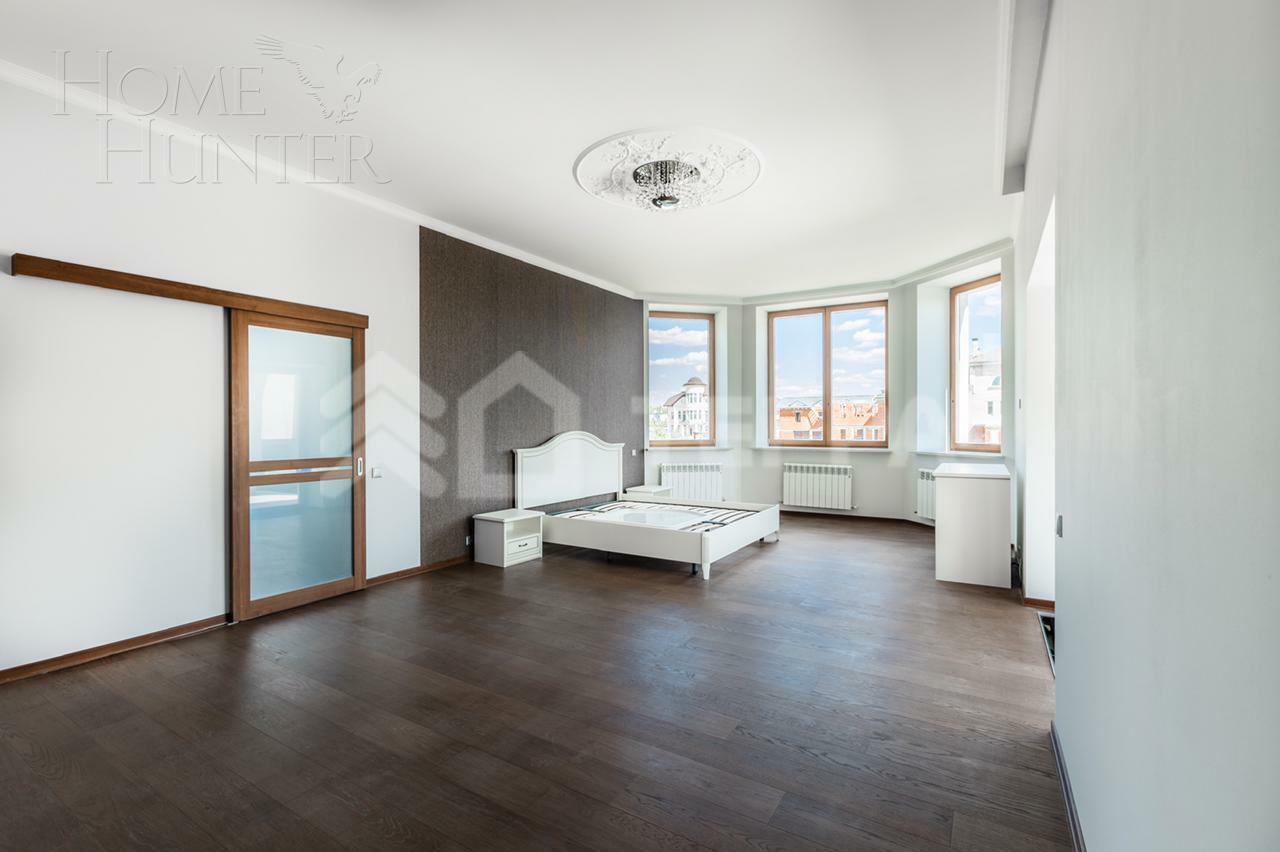 2-этажный коттедж 750 м² с отделкой