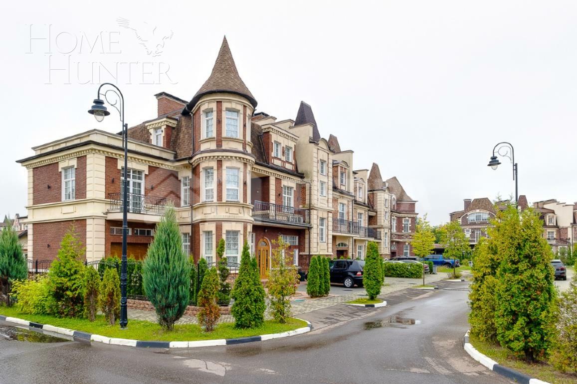 2-этажный таунхаус 345 м² с отделкой