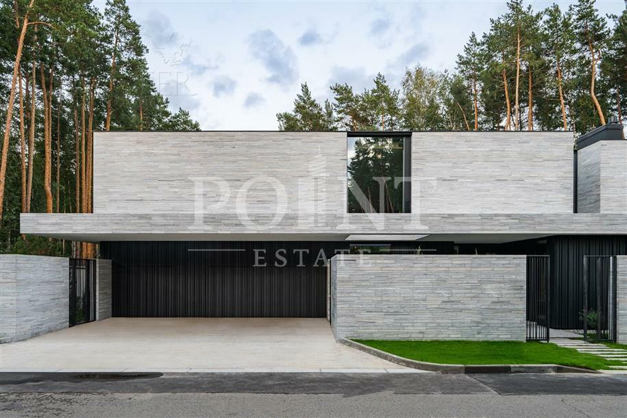 2-этажный коттедж 1 050 м² без отделки