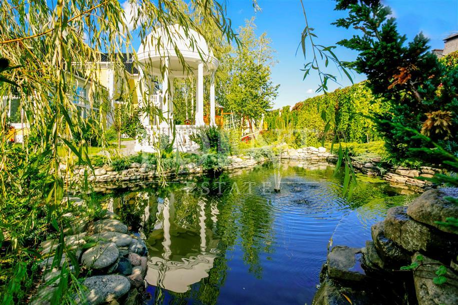 2-этажный коттедж 800 м² с отделкой