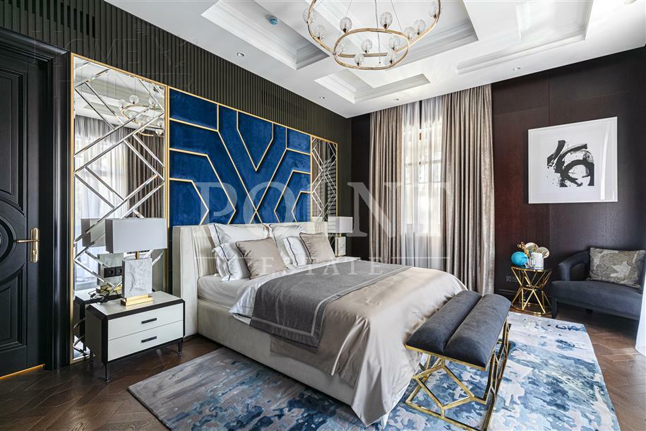 3-этажный коттедж 697 м² с отделкой