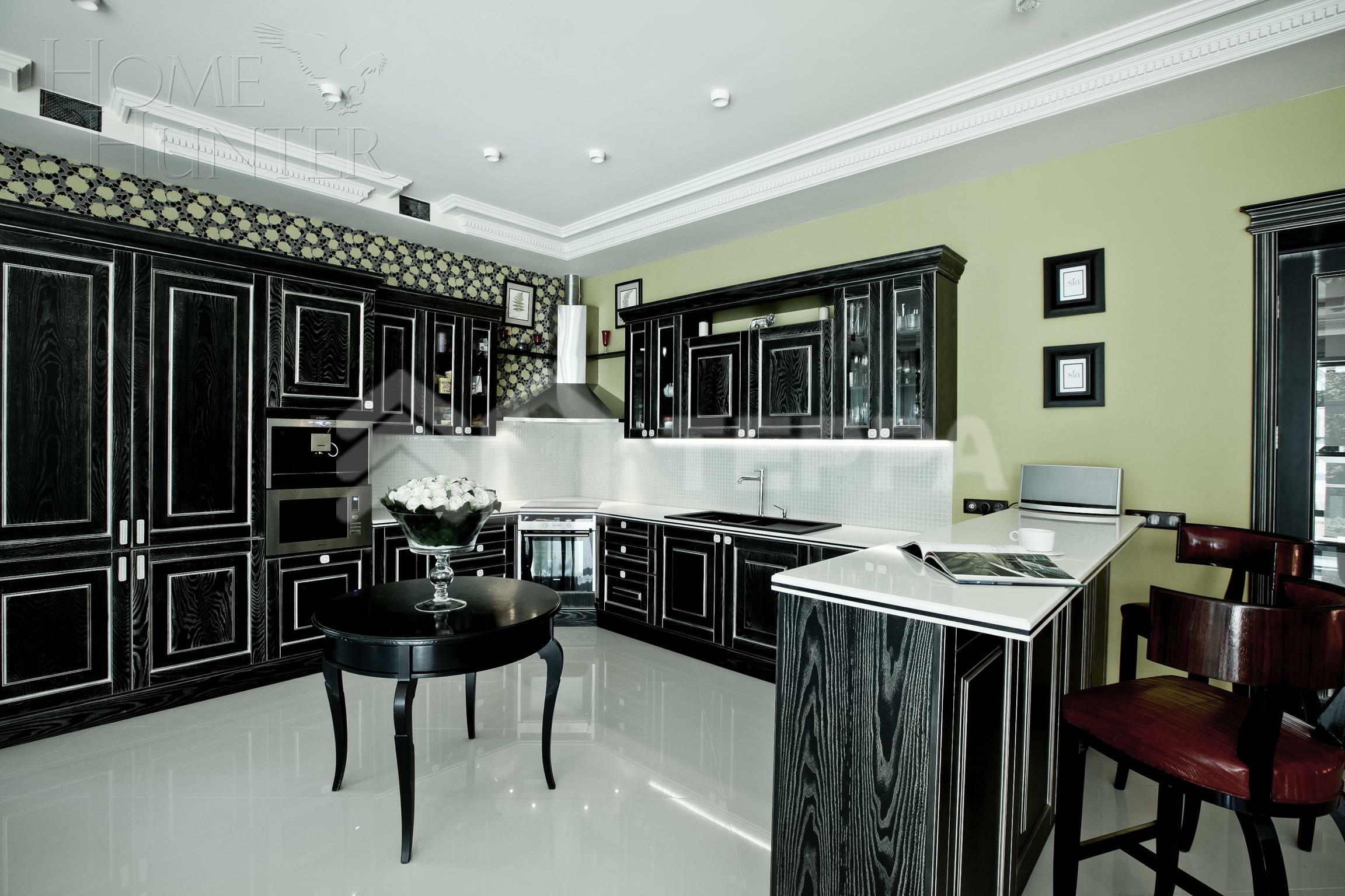 2-этажный коттедж 640 м² с отделкой