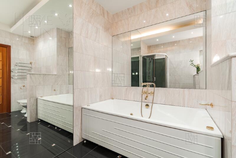 4-КОМН. КВАРТИРА С ОТДЕЛКОЙ 167 М² НА 2 ЭТАЖЕ