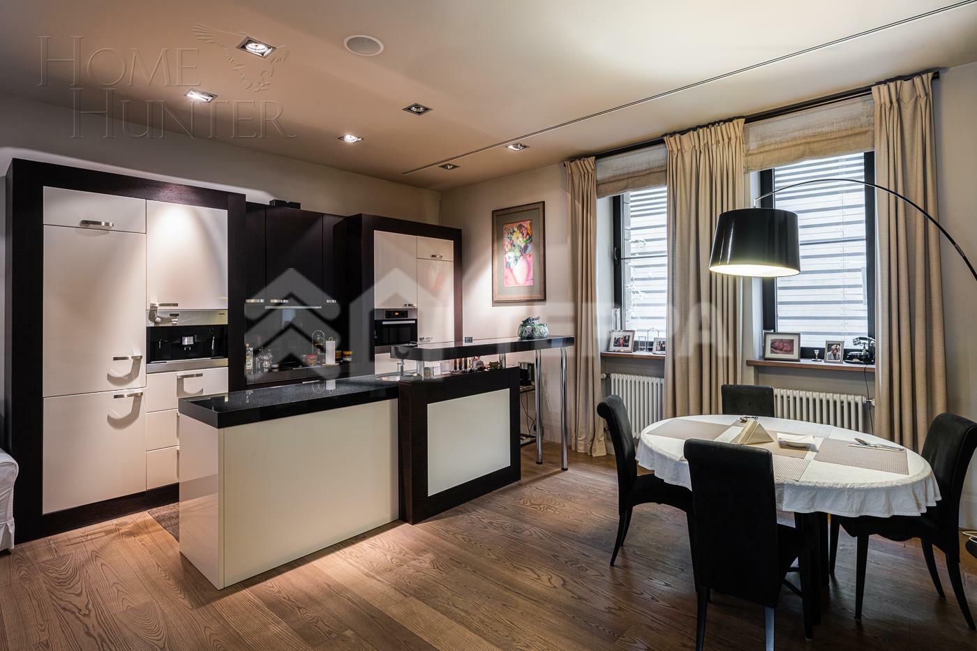 2-этажный коттедж 1 160 м² с отделкой