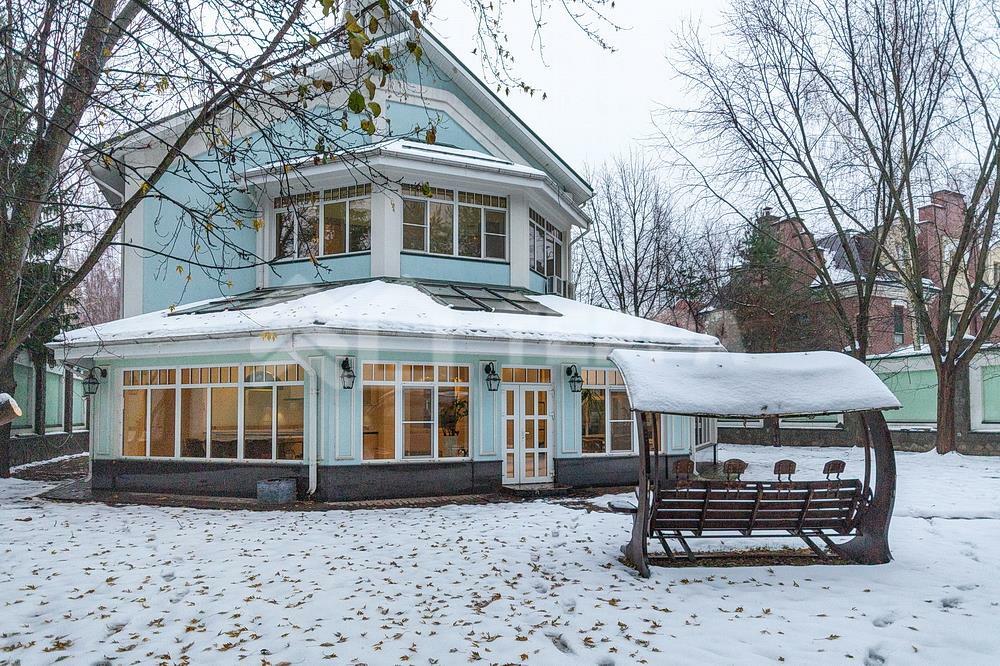 2-этажный коттедж 520 м² с отделкой