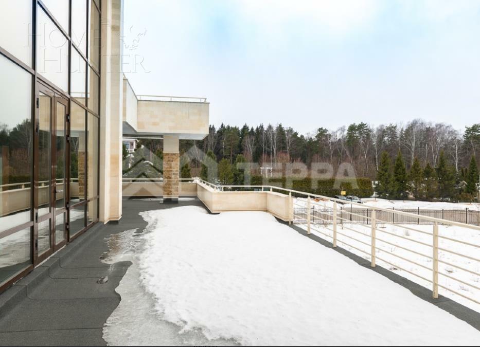 2-этажный коттедж 1 697 м² без отделки