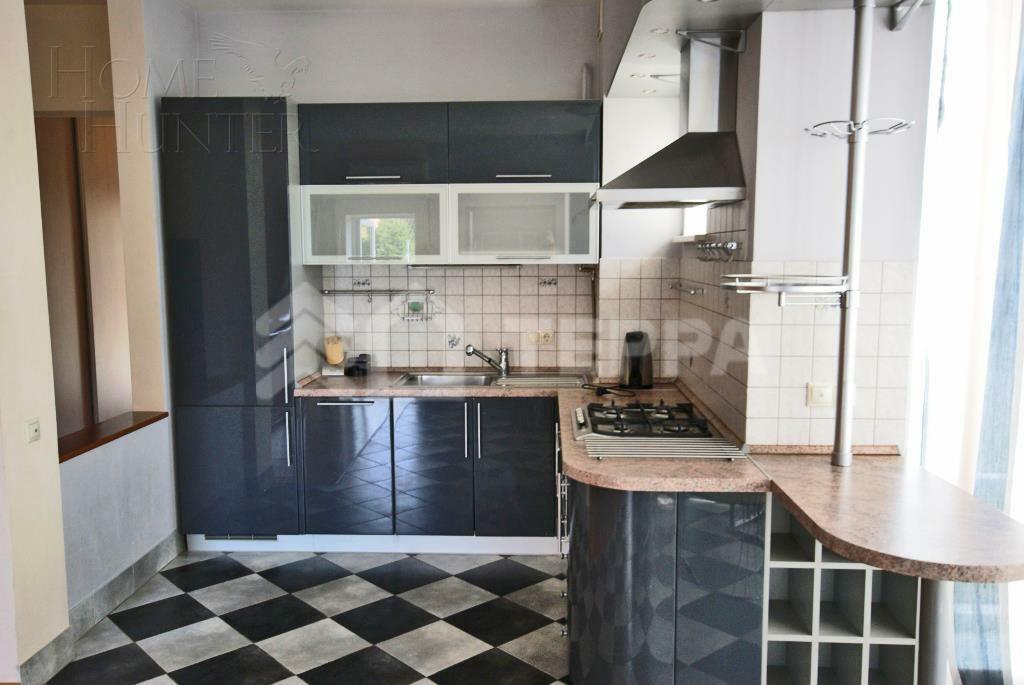 3-этажный таунхаус 288 м² с отделкой