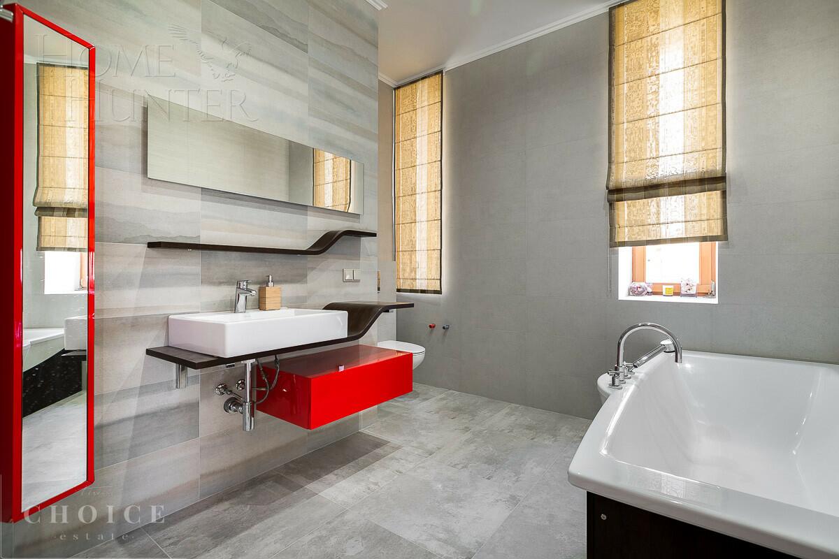 2-этажный коттедж 750 м² с отделкой