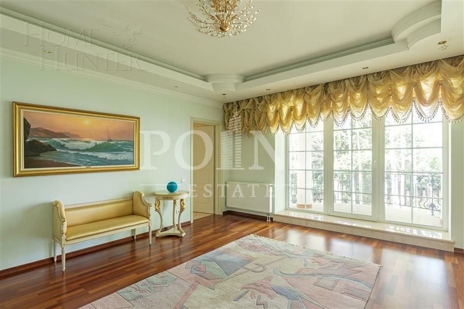 2-этажный коттедж 1 200 м² с отделкой