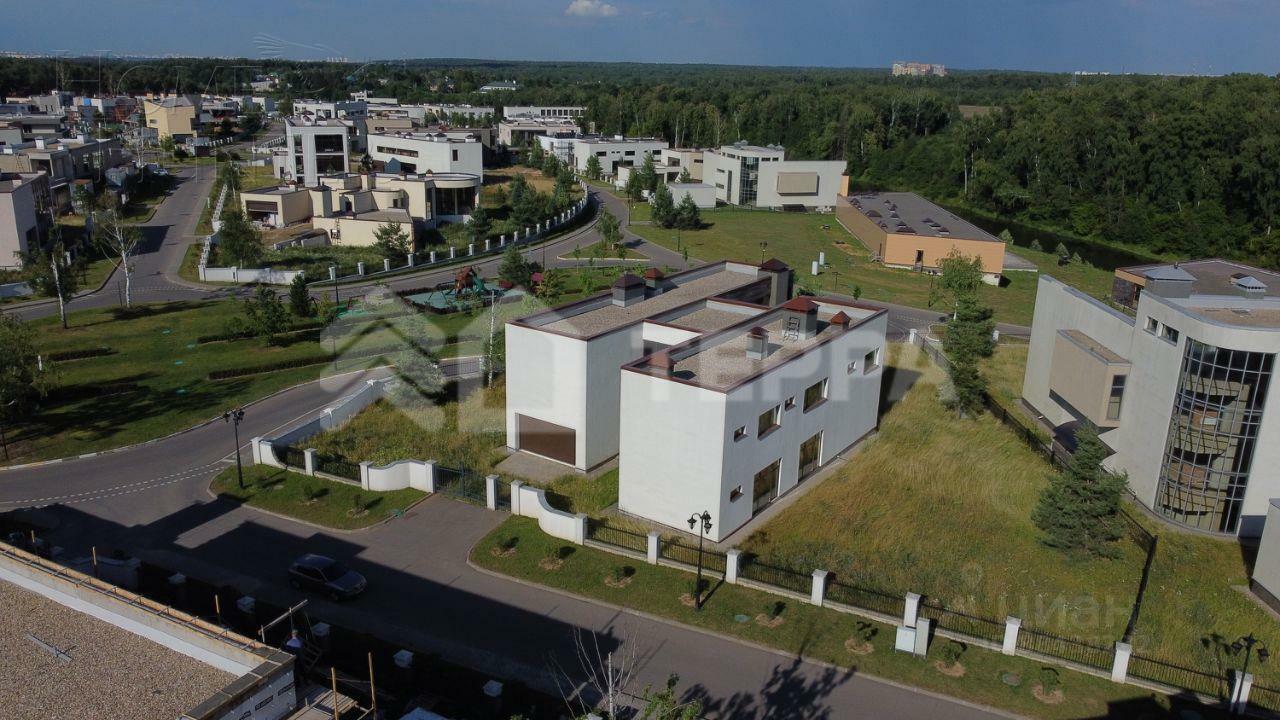 2-этажный коттедж 1 167 м² без отделки