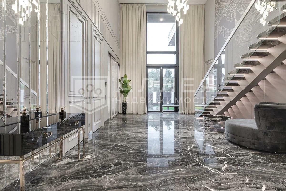 2-этажный коттедж 1 145 м² с отделкой