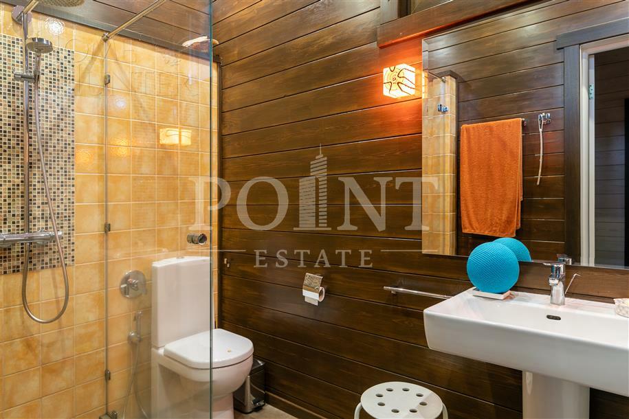 2-этажный коттедж 300 м² с отделкой