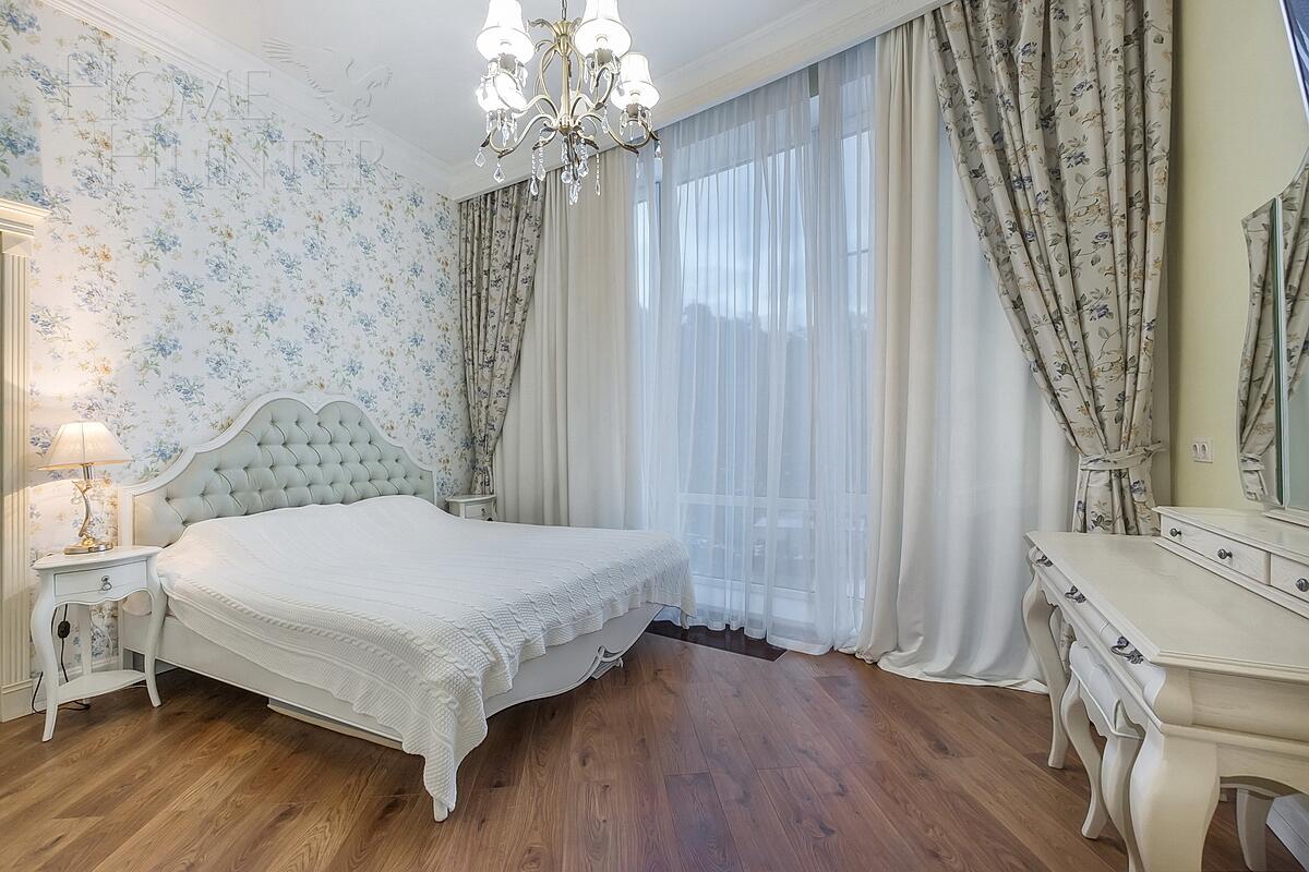 4-КОМН. КВАРТИРА С ОТДЕЛКОЙ 132.5 М² НА 4 ЭТАЖЕ