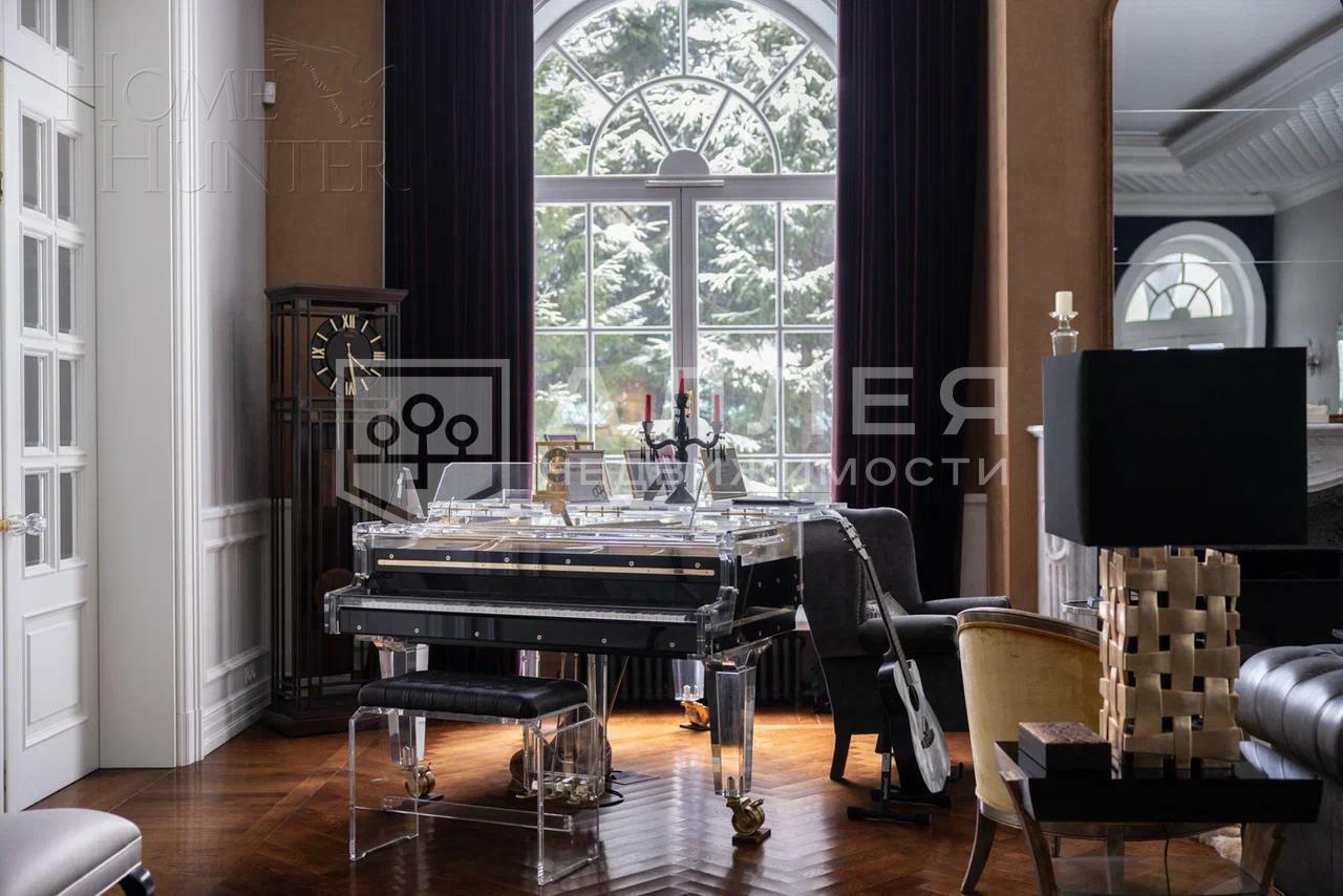 2-этажный коттедж 2 000 м² с отделкой