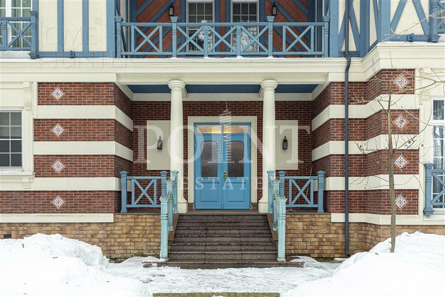 2-этажный коттедж 687 м² с отделкой