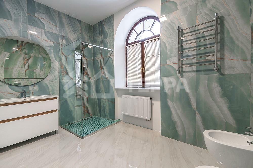 КОТТЕДЖ 380 м² с отделкой