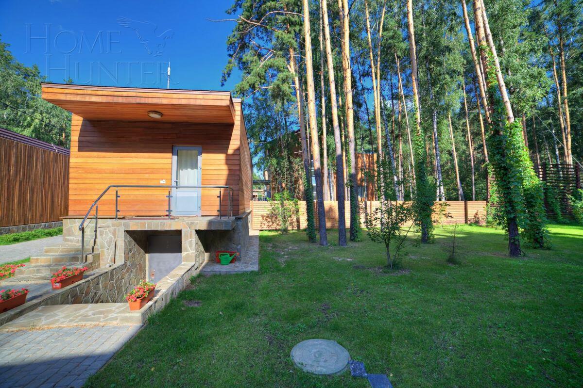 2-этажный коттедж 640 м² с отделкой