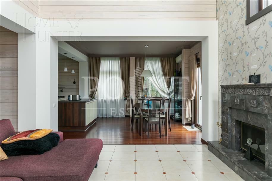 2-этажный коттедж 300 м² с отделкой