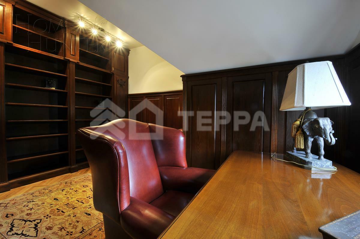 КОТТЕДЖ 560 м² с отделкой