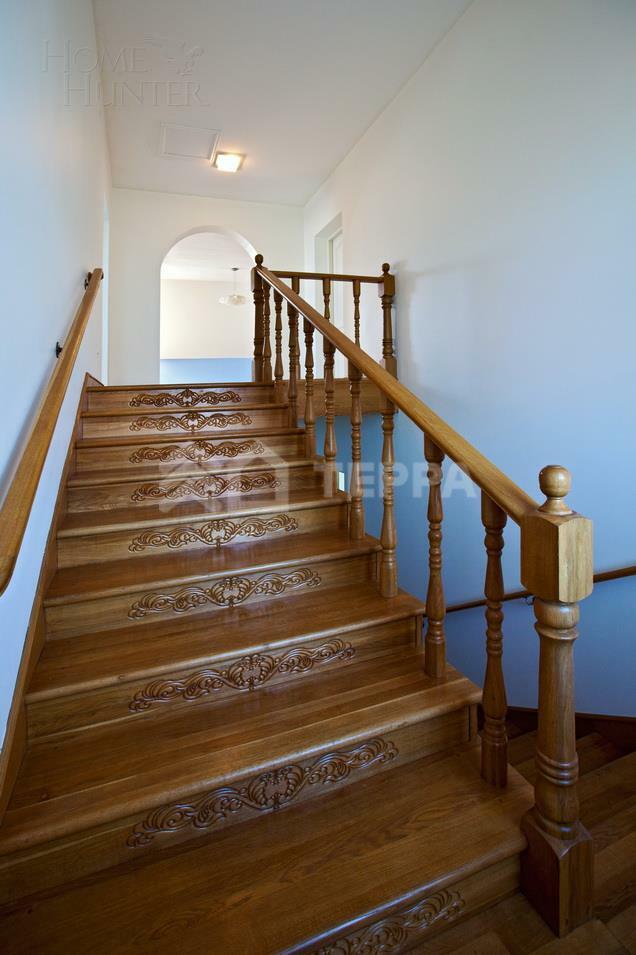 2-этажный коттедж 700 м² с отделкой