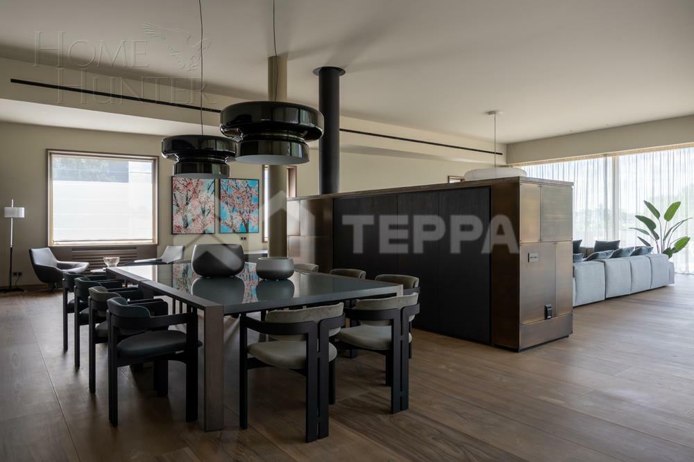 2-этажный коттедж 2 325 м² с отделкой