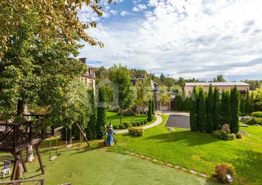 КОТТЕДЖ 900 м² с отделкой