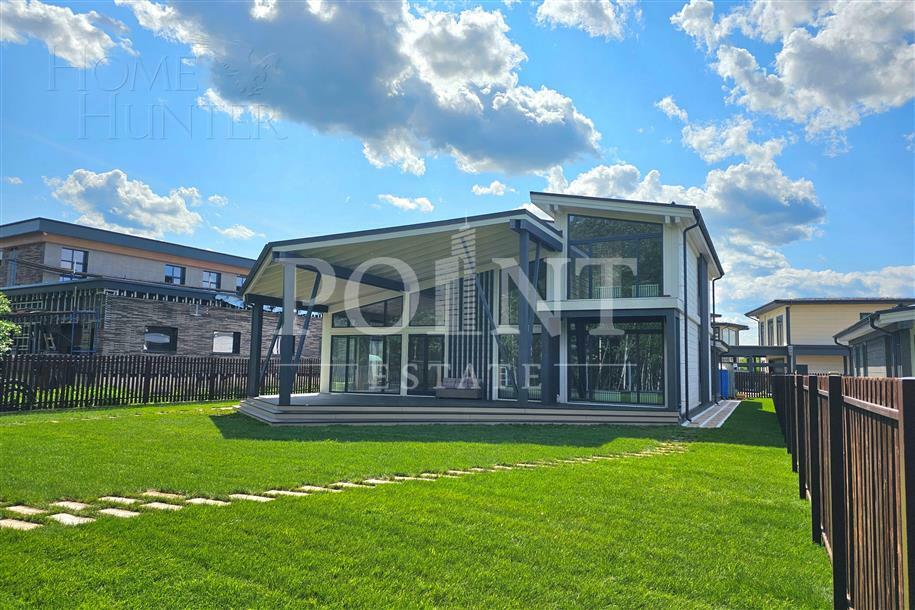 2-этажный коттедж 450 м² с отделкой