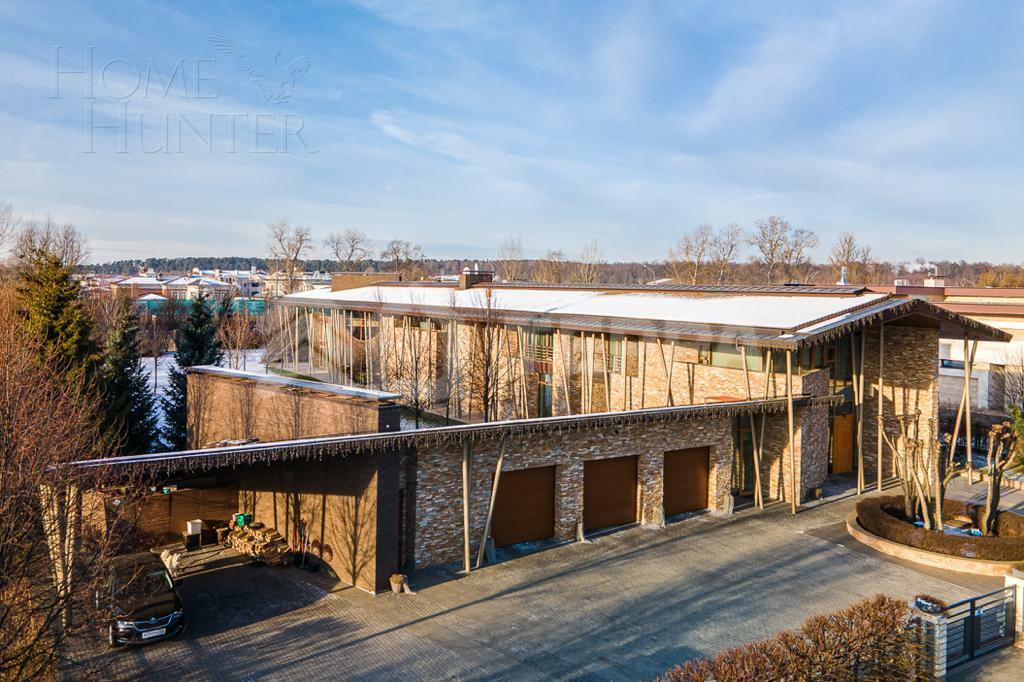 2-этажный коттедж 1 360 м² с отделкой