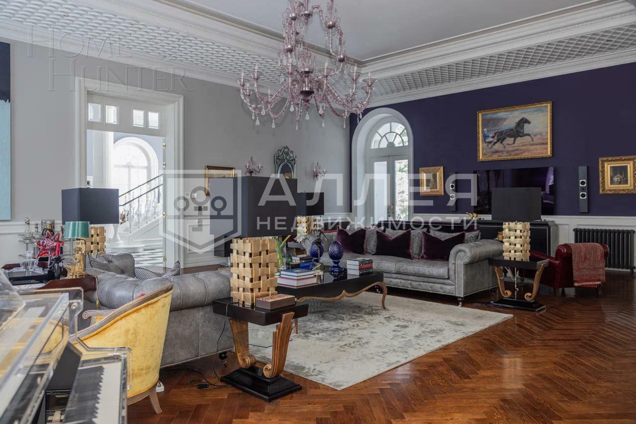 2-этажный коттедж 2 000 м² с отделкой