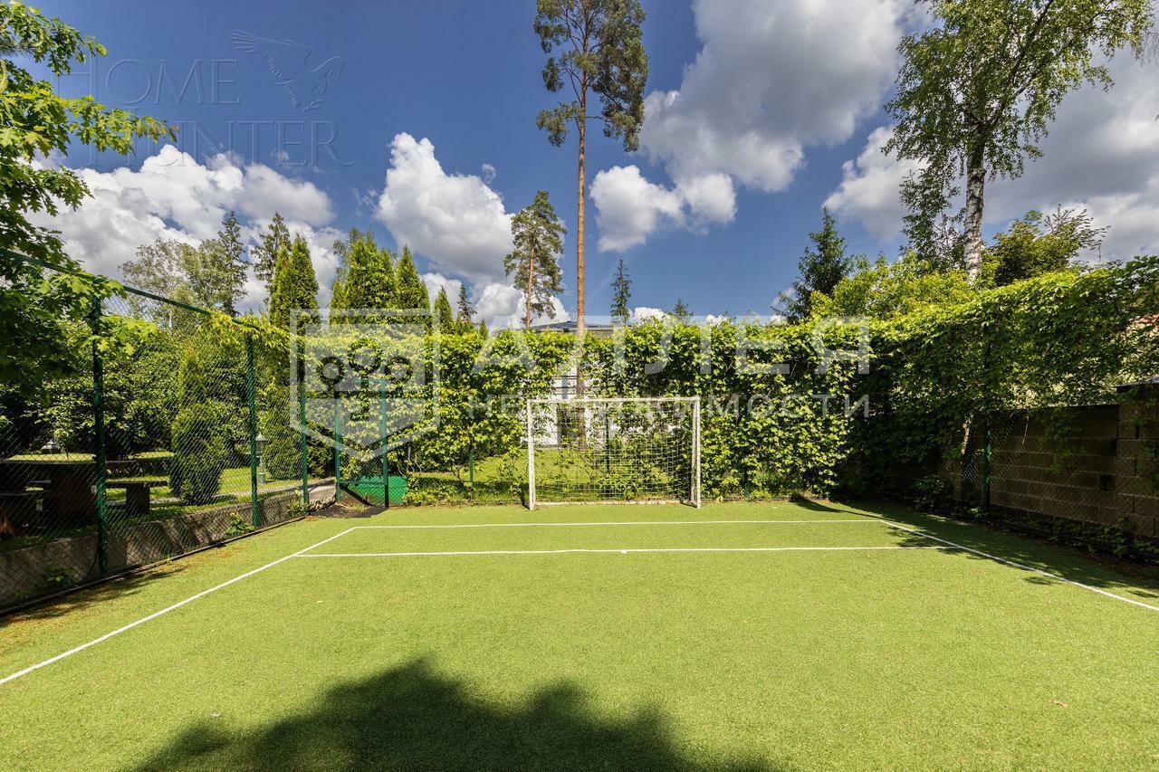 2-этажный коттедж 2 000 м² с отделкой