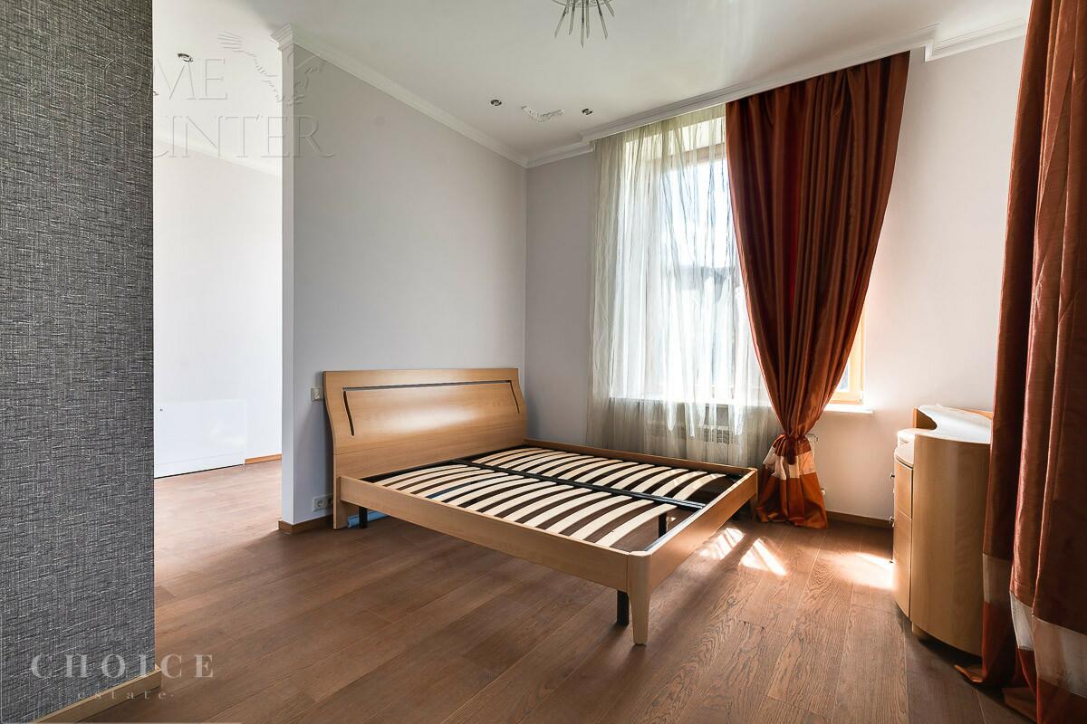 2-этажный коттедж 750 м² с отделкой