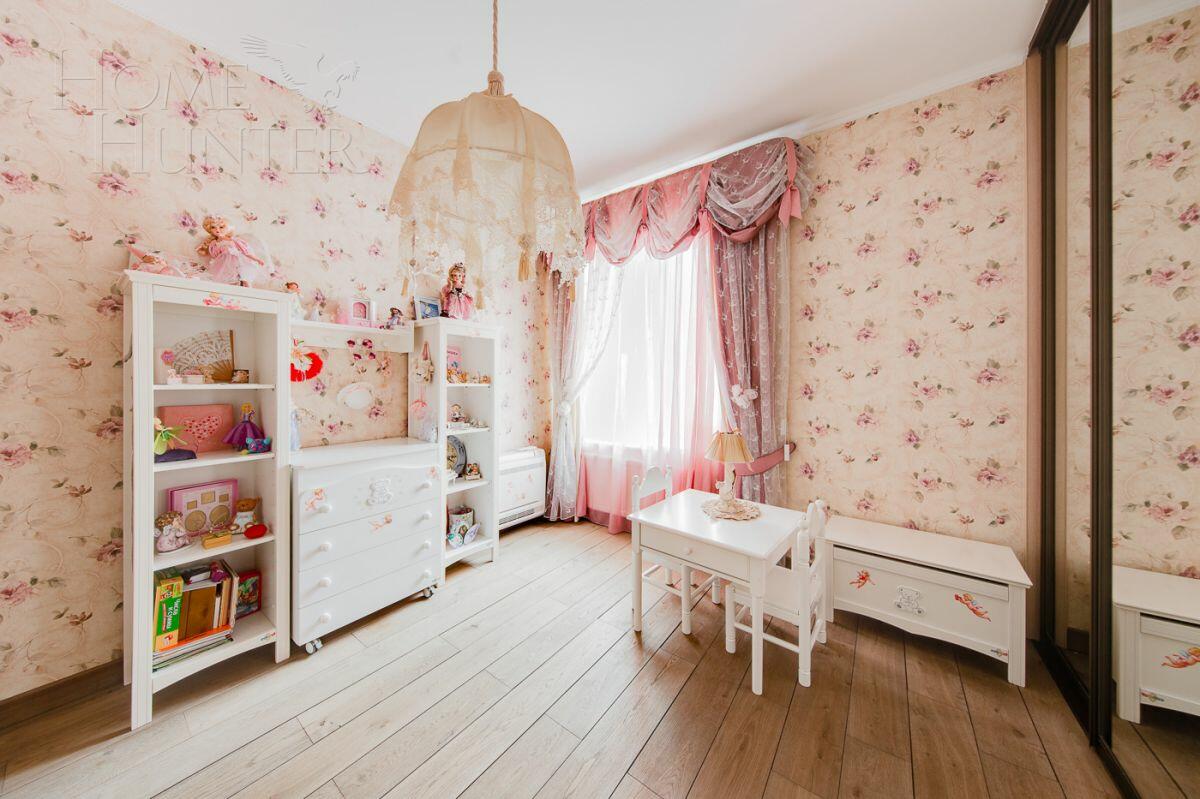 2-этажный коттедж 298 м² с отделкой