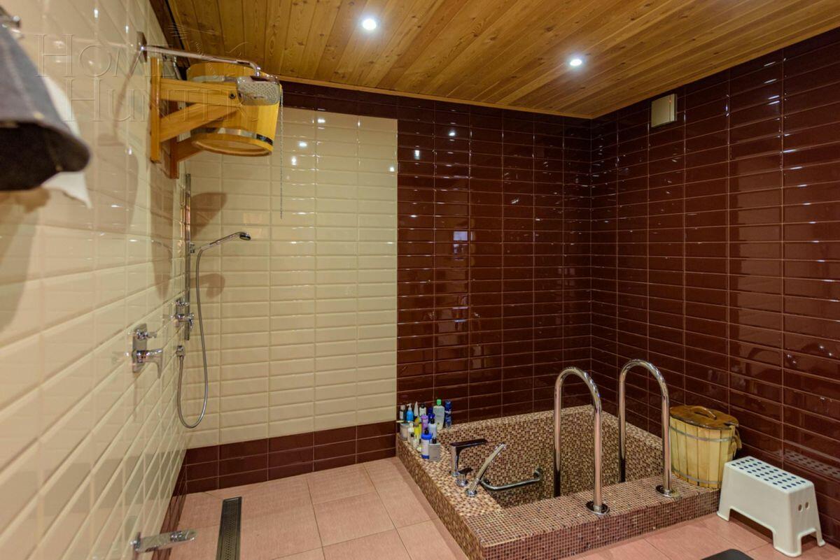 2-этажный коттедж 1 280 м² с отделкой