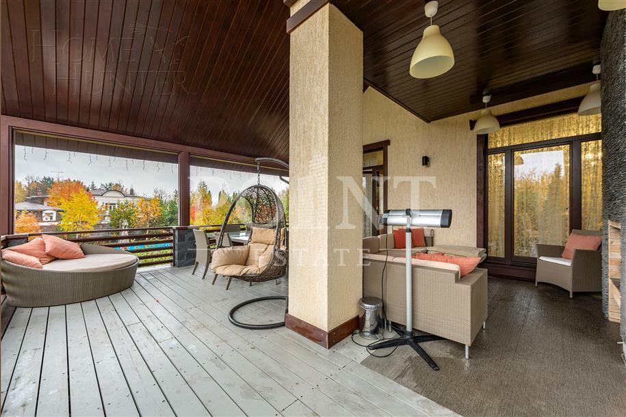 2-этажный коттедж 600 м² с отделкой