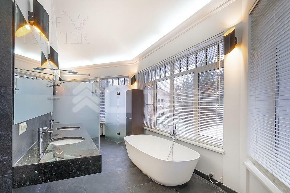 2-этажный коттедж 520 м² с отделкой