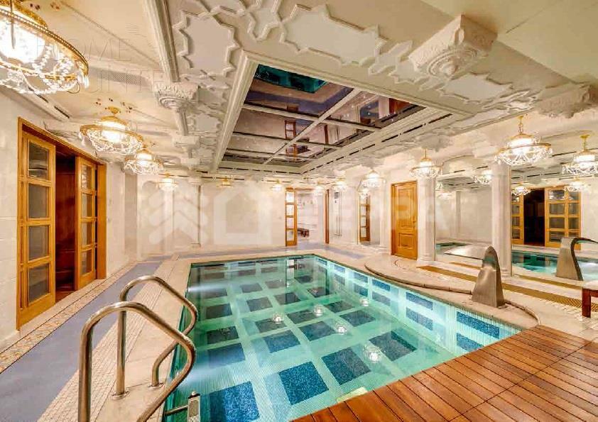 2-этажный коттедж 1 700 м² с отделкой