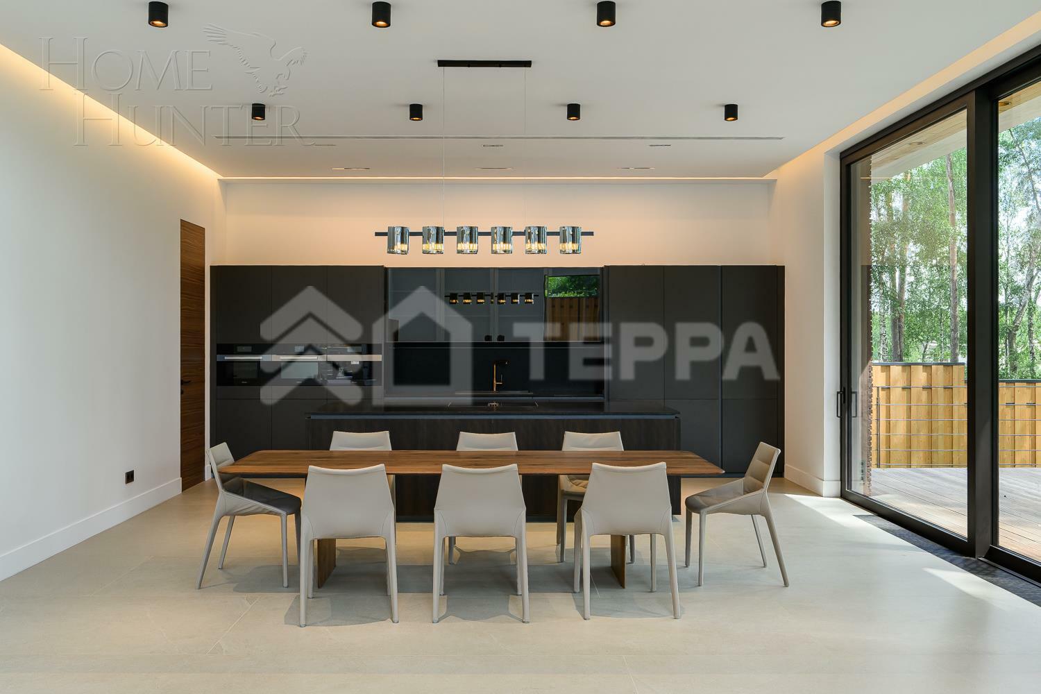 2-этажный коттедж 865 м² с отделкой