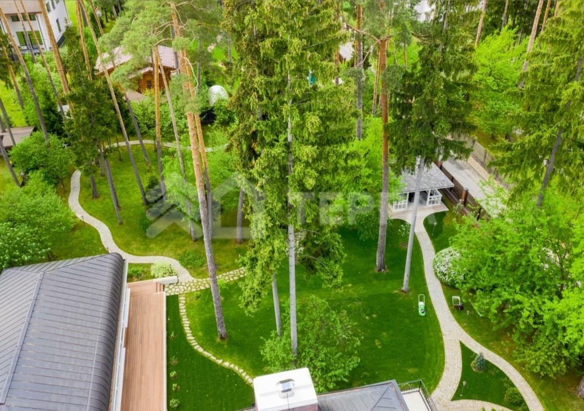 2-этажный коттедж 1 214 м² с отделкой