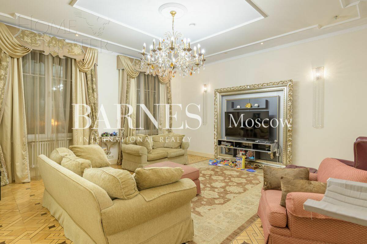 2-УРОВНЕВАЯ КВАРТИРА С ОТДЕЛКОЙ 420 М² НА 1 ЭТАЖЕ