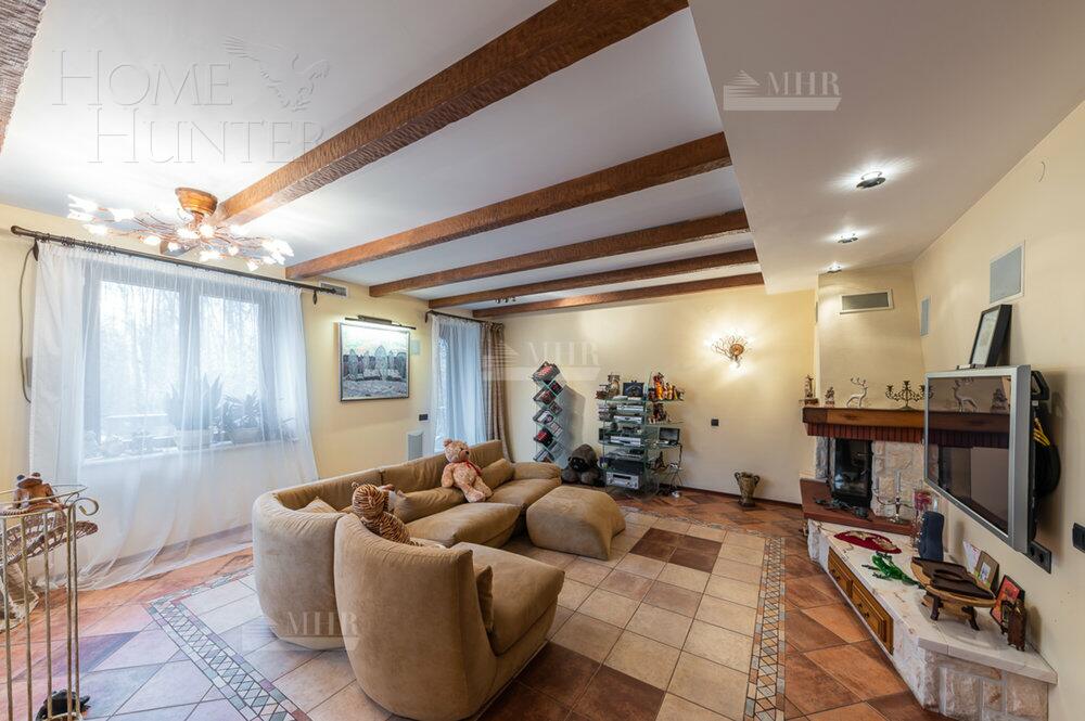 2-этажный коттедж 500 м² с отделкой