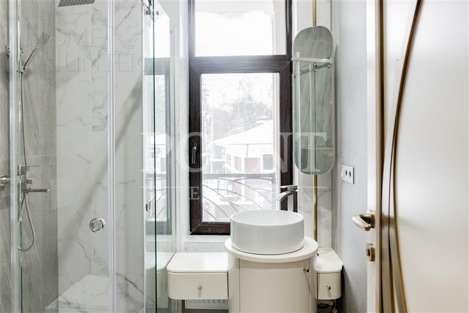 2-этажный коттедж 400 м² с отделкой