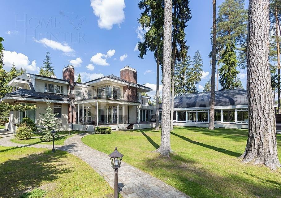 2-этажный коттедж 1 214 м² с отделкой