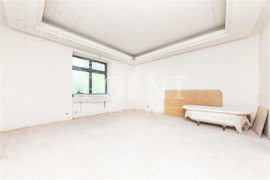 2-этажный коттедж 1 350 м² без отделки